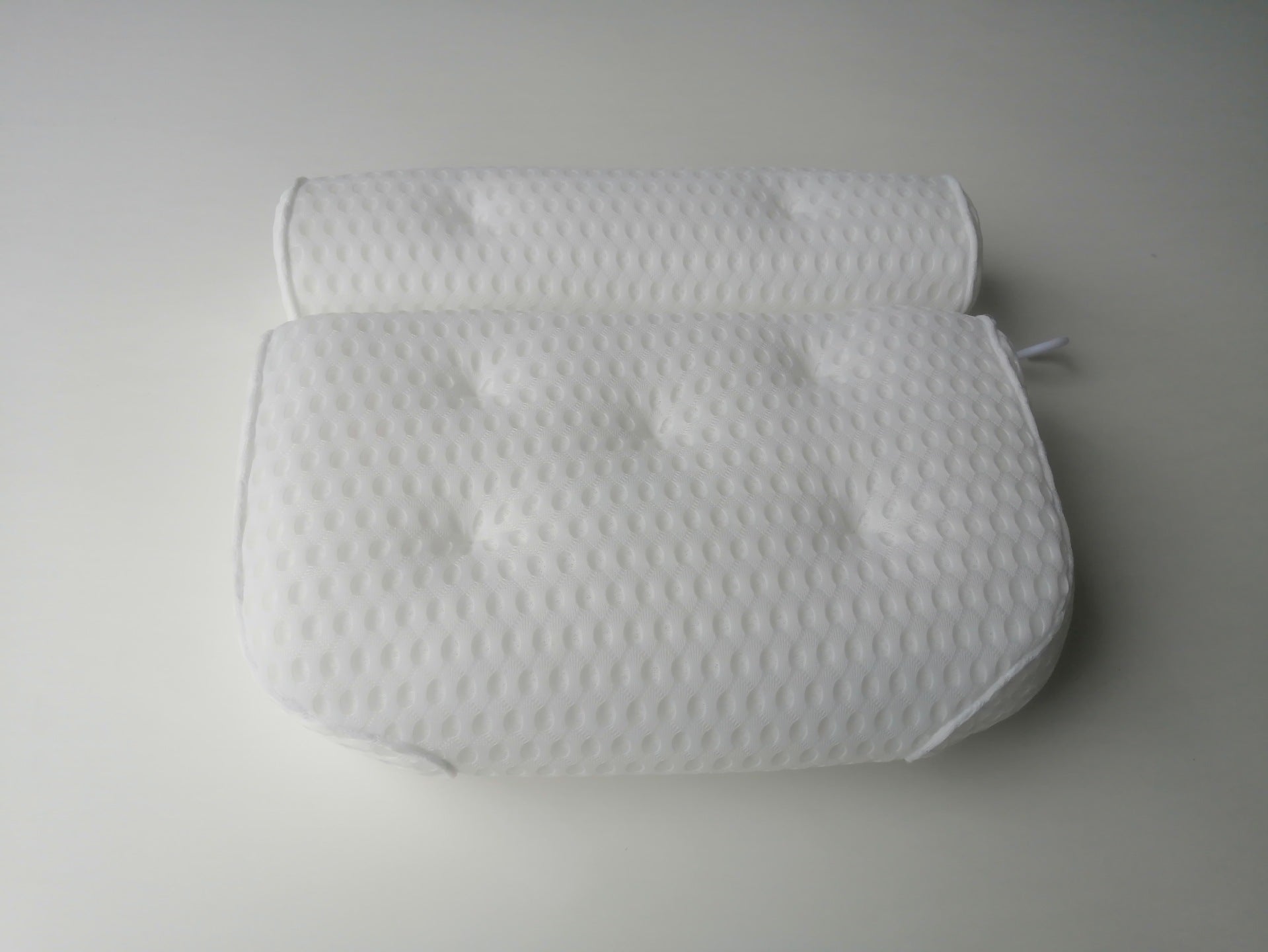 Spa Bath Pillow with Suction Cups